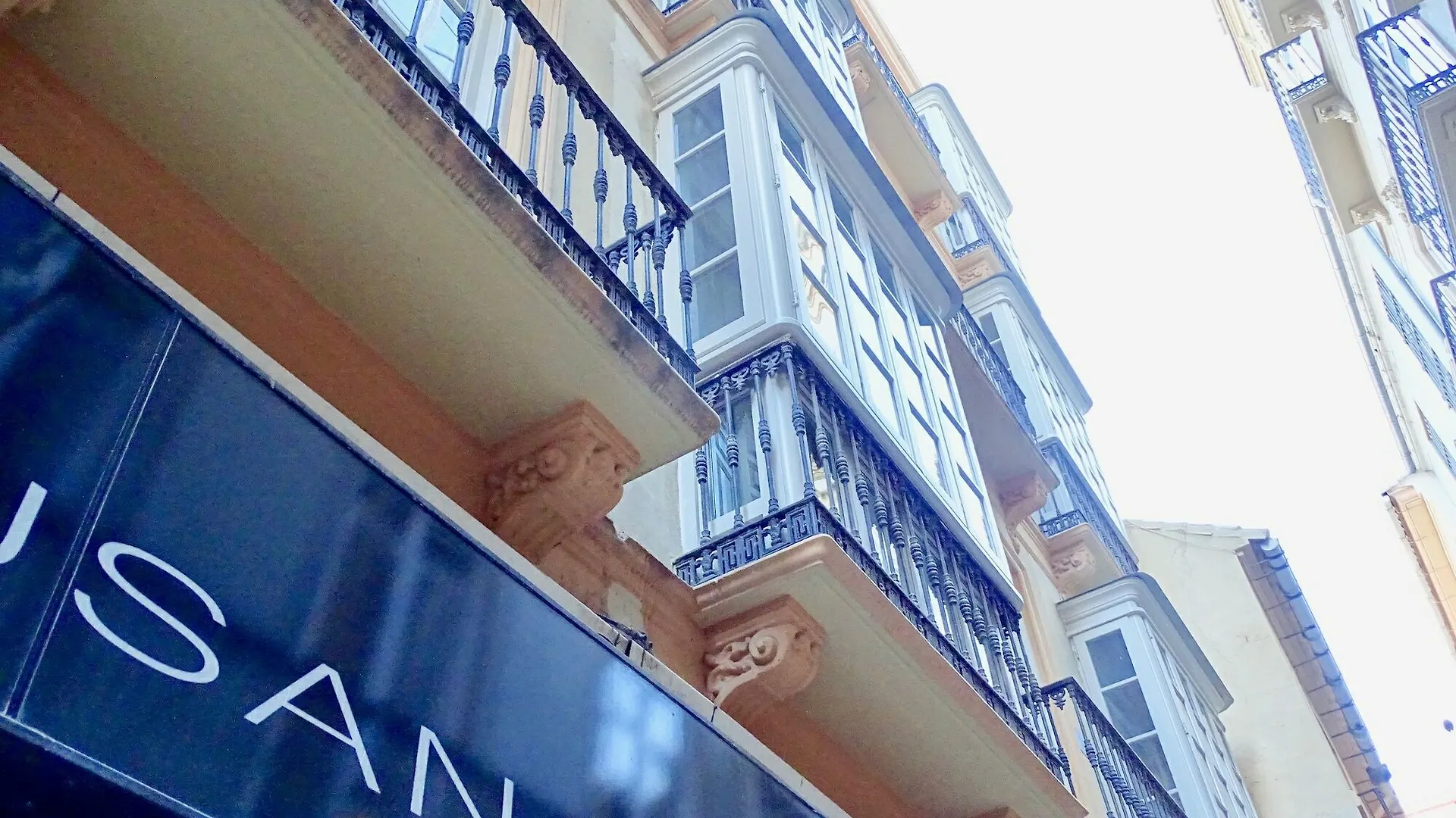 Del Parque Flats Santos Exclusive Apartment Malaga 0*,  Spain